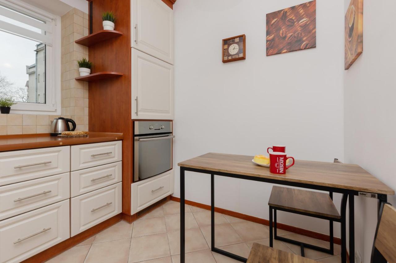 Family Apartment Bogatynska Bemowo By Noclegi Renters Varsóvia Exterior foto